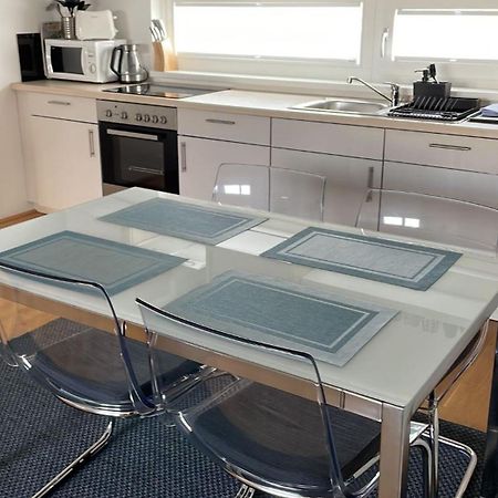 2 Bedroom Apartment Next To Metro U1 And Garage Parking Wien Exterior foto